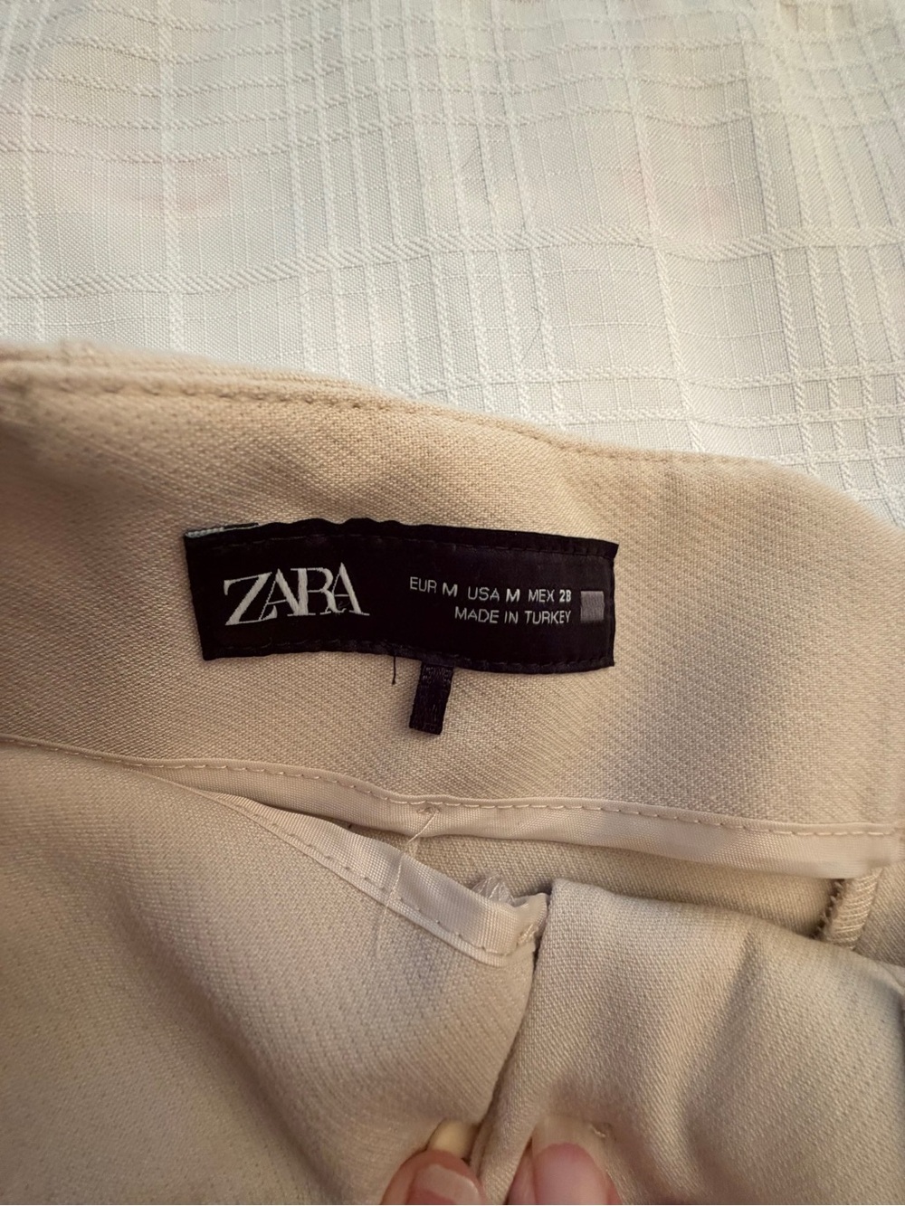 Zara tailored trousers-high-waisted-front pleats-side pockets -Size XS - Picture 8 of 8